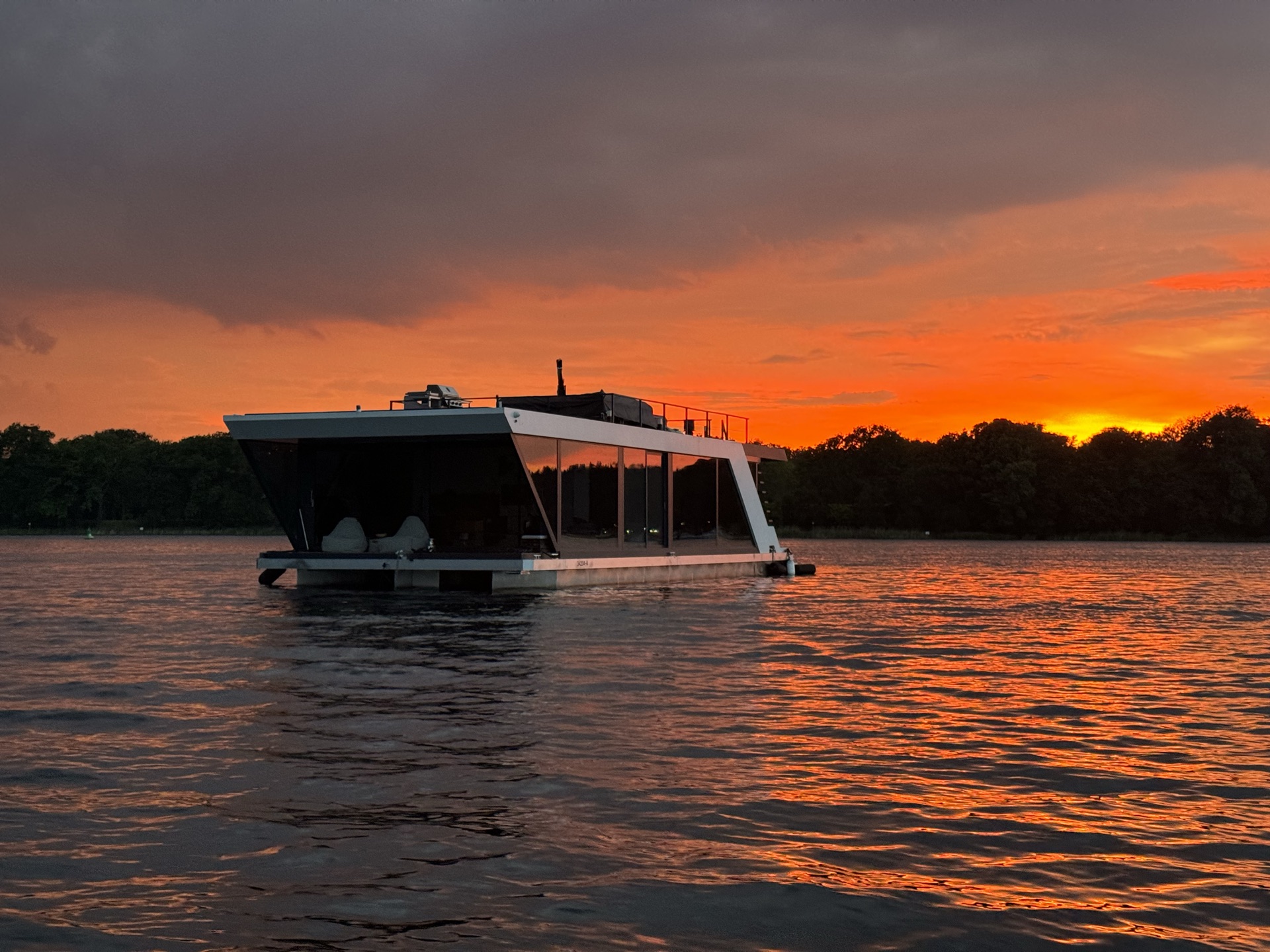 LakeView bei Sonnenuntergang